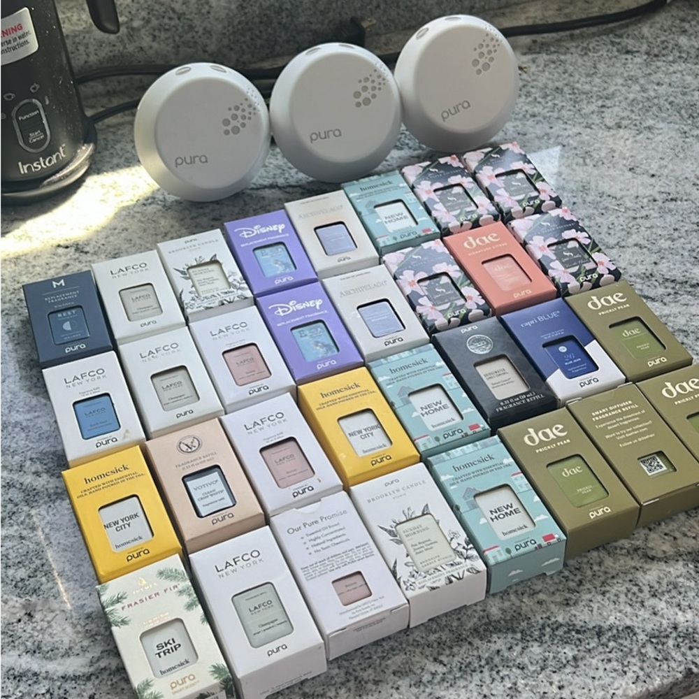 Pura scents and diffusers bundle